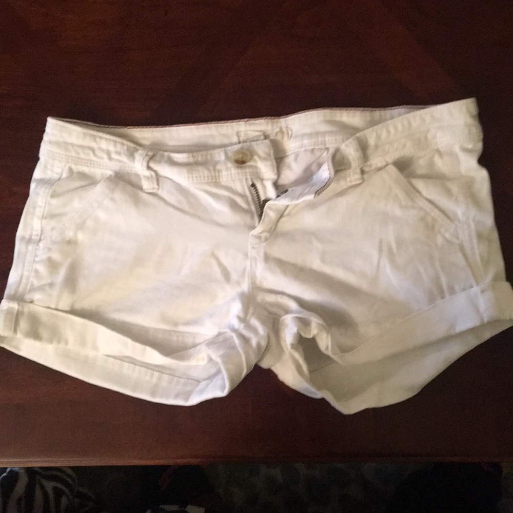 Hollister shorts size 1